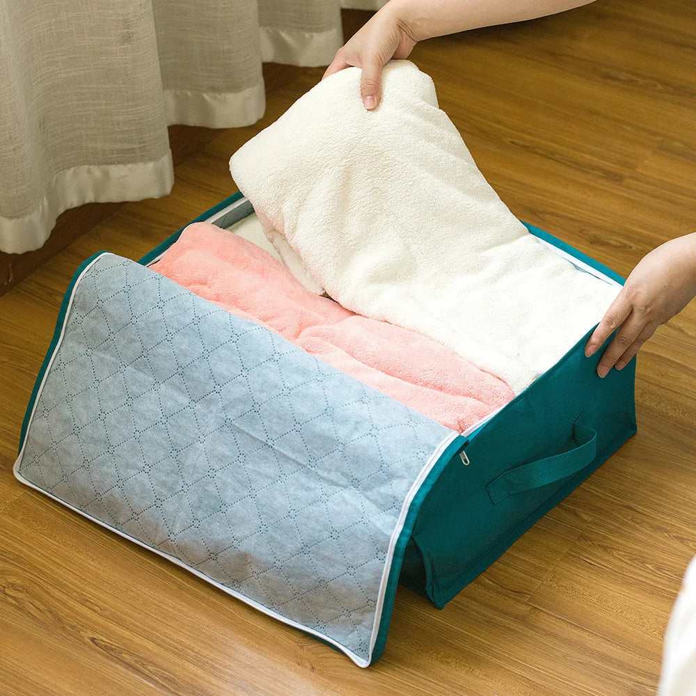 Large Capacity Storage Bag - Foldable Clothing & Blanket Organizer